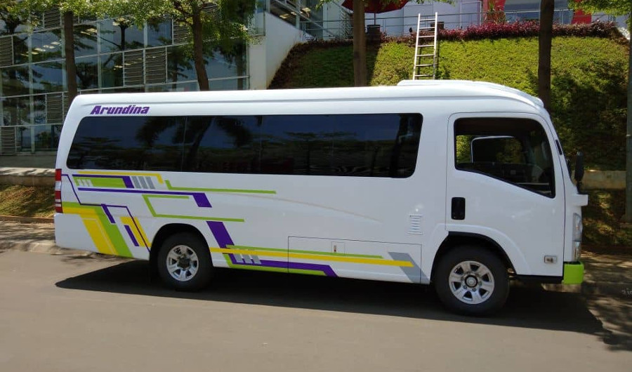 Sewa Elf Bandung Murah & Nyaman untuk Wisata dan Rombongan