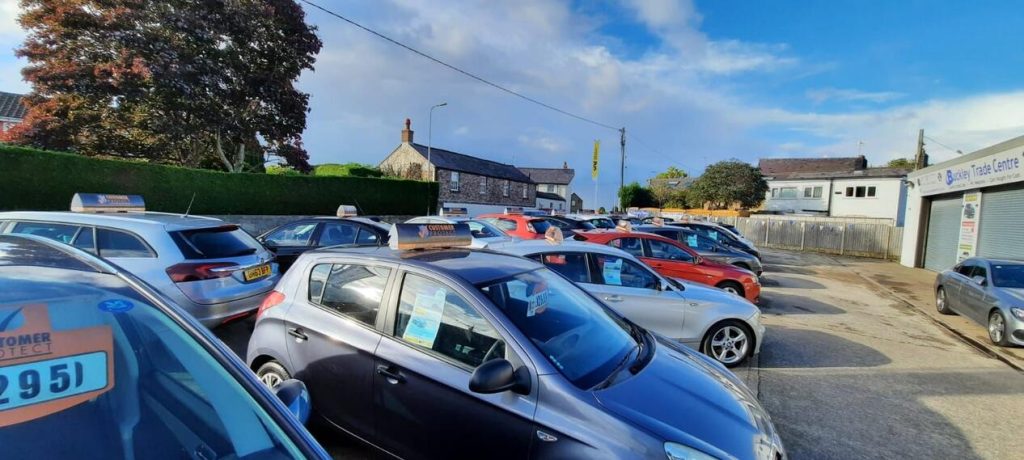 Rekomendasi Gadai Mobil Bandung – Cair Cepat, Aman, dan Terpercaya Saat Butuh Dana Mendesak